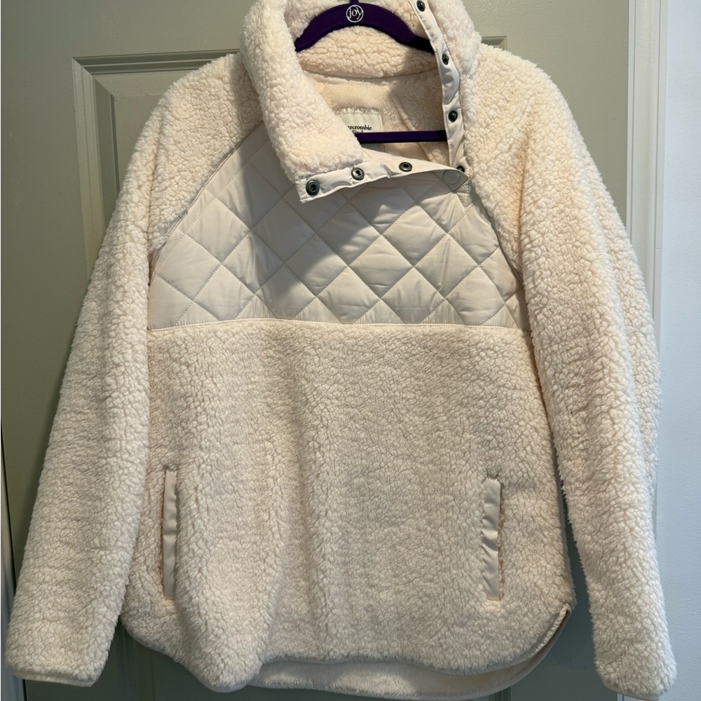 Women's Cream Quilted Fleece Jacket